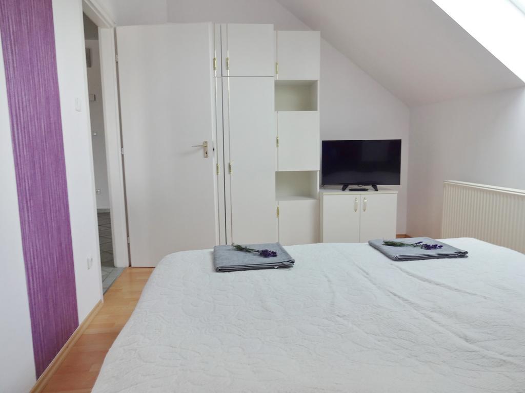 Albizia Apartments Balatonfured Luaran gambar